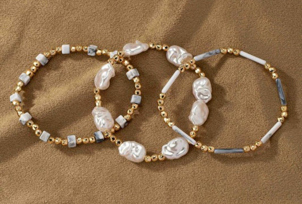 Mixed bead and pearl bracelet set